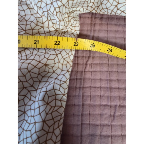 Howler Brothers Aransas Button Shirt Men Medium Beige Short Sleeve Geometric AOP - Picture 6 of 7